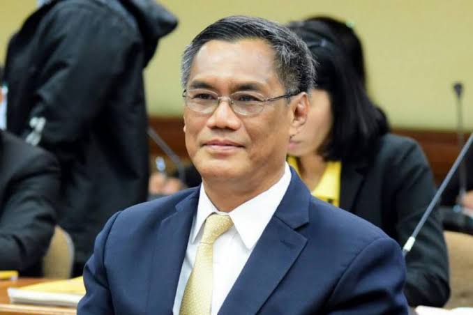 "ปธ.กกต." เผย กำลังเร่ง ตรวจสอบนโยบายพรรคการเมือง เตรียมส่งเข้าที่ประชุมพิจารณาต่อสัปดาห์หน้า