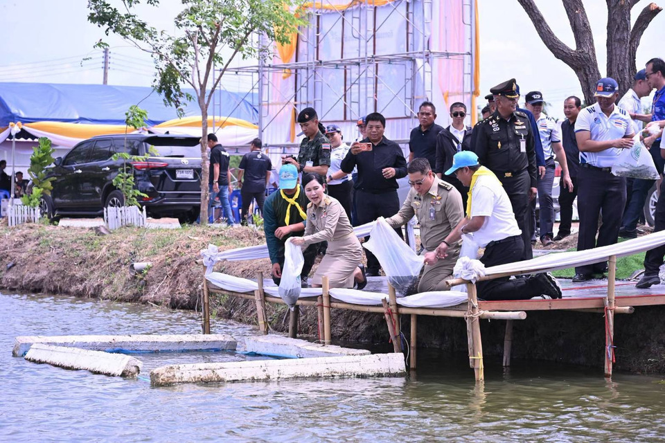 PEA เขต 3 นครปฐม จัดกิจกรรมปลูกป่าเฉลิมพระเกียรติ ปล่อยพันธุ์สัตว์น้ำ ณ เรือนจำชั่วคราวทัพหลวง มุ่งเพิ่มพื้นที่สีเขียวลดคาร์บอน