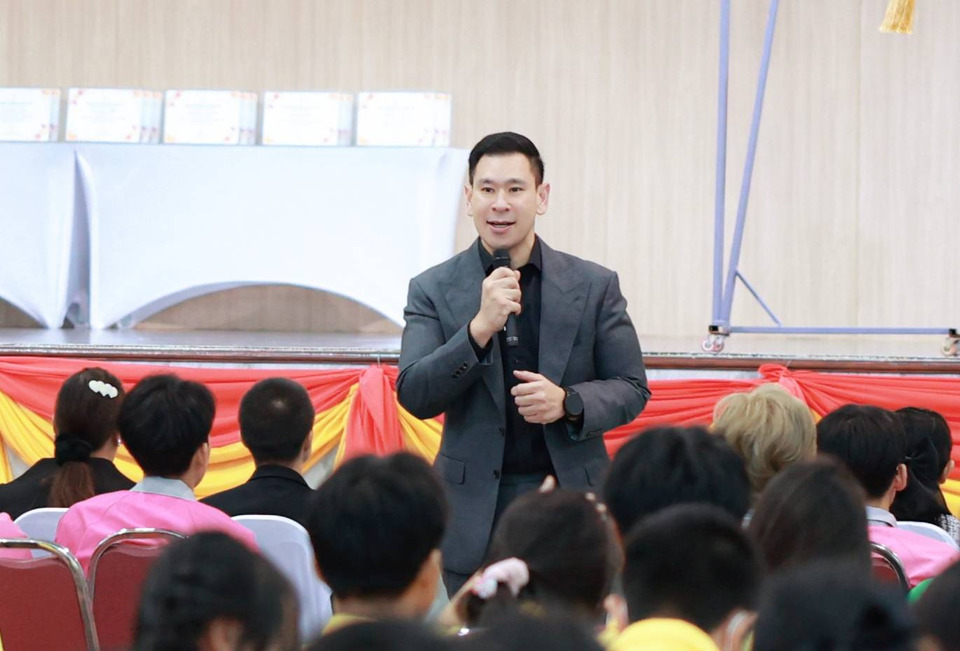 “ศาสตราจารย์พิเศษดร.ดวงฤทธิ์” เปิดงาน “สัปดาห์วิชาการ” วิทยาลัยอาชีวศึกษากรุงเทพธนบุรี 
