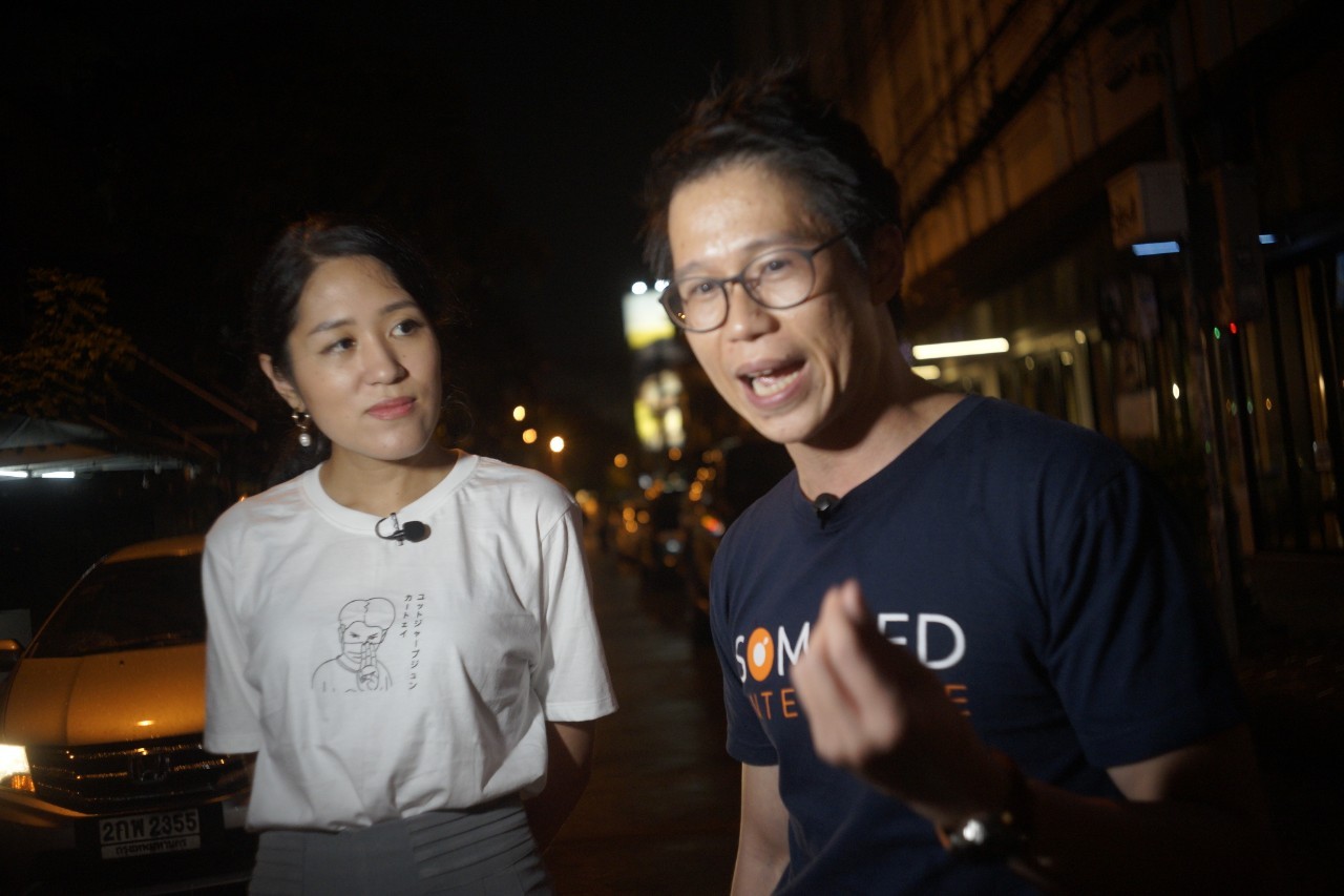 "พรรณิการ์ - นิติพัฒน์"  ฝ่าฝนลุย "ถนนข้าวสาร" สำรวจสภาพเศรษฐกิจการท่องเที่ยว 