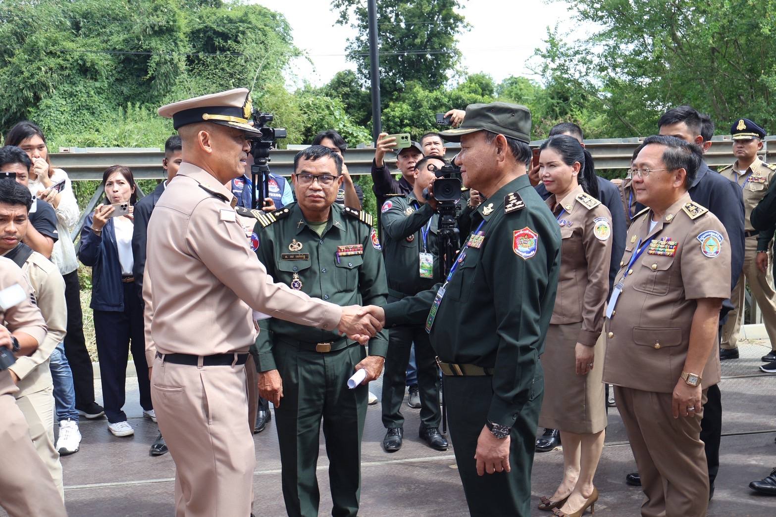 เสริมความสัมพันธ์! ไทย-กัมพูชาประชุมชายแดนแก้ปัญหาด้วยสันติวิธี