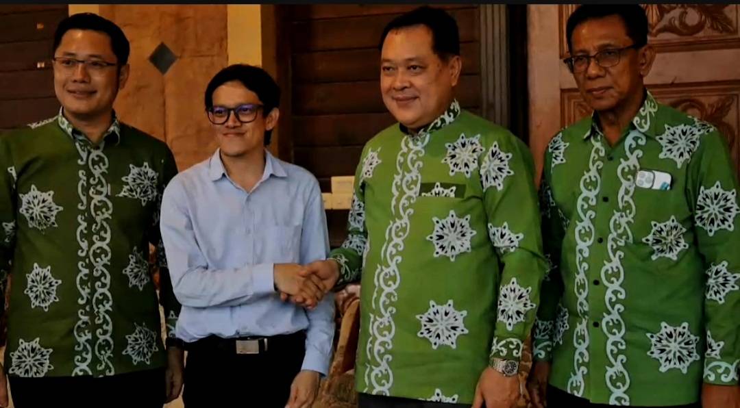 "พรรคประชาชาติ" เจอทางออก แก้ " โรคใบยางร่วง" ให้ชาวสวนยางภาคใต้ หลังเจอปัญหากว่า 8 ปี  