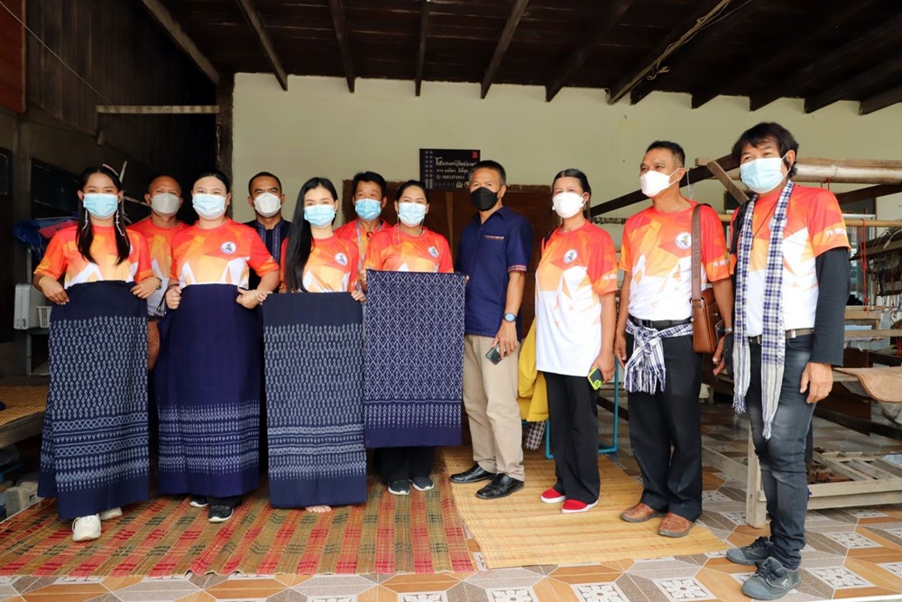 ส.ปชส.ยโสธร จัดสื่อมวลชนสัญจรส่งเสริมการท่องเที่ยวชุมชนยลวิถีผู้ไทห้องแซง 