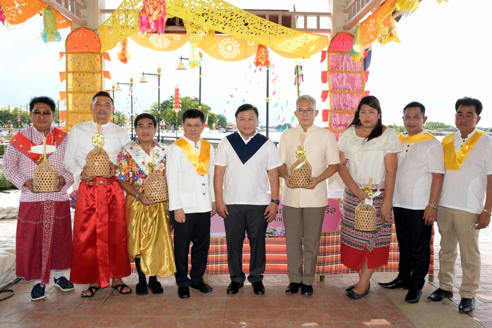 เทศบาลนครปากเกร็ด เตรียมจัดงานประเพณีตักบาตรพระสงฆ์ทางเรืออย่างยิ่งใหญ่
