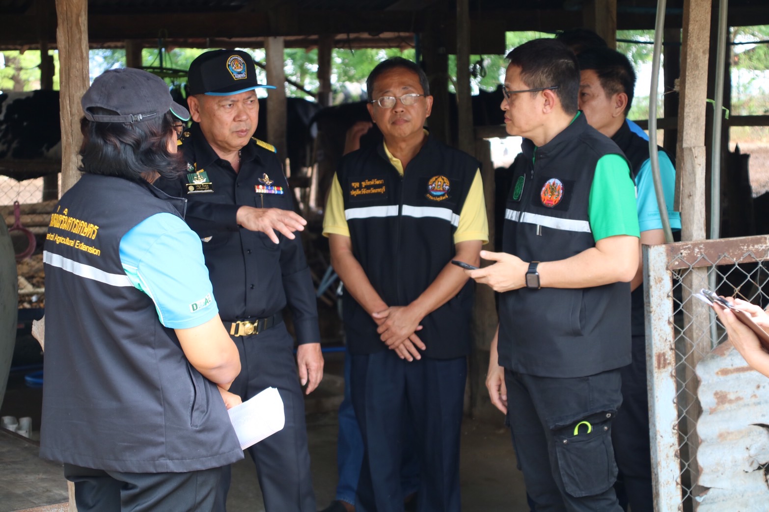 ปลัดเกษตรฯ นำร่องตรวจปริมาณน้ำนมโคในพื้นที่จังหวัดลพบุรีเป็นแห่งแรก