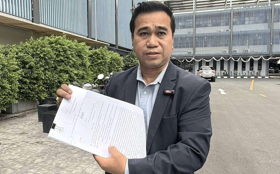 "ทนายขวัญไชย" บุกกองปราบ แจ้งจับ ม.157 "ประธาน กสทช.-พวก" ปมยื้อเก้าอี้ ขัดคำสั่งบอร์ดสรรหาฯ