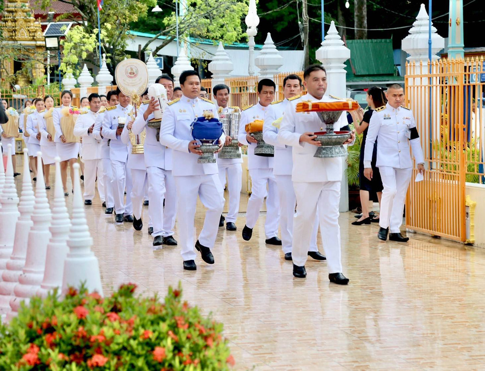  ชาวระยอง แห่ร่วมทำบุญแน่นวัด งานกฐินพระราชทานวัดลุ่มฯ