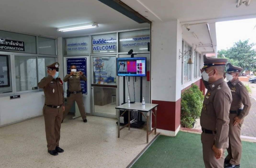 ผบก.ภ.จว.ฉะเชิงเทรา ตรวจเยี่ยมพร้อมมอบนโนบาย  ข้าราชการตำรวจ สภ.สนามชัยเขต