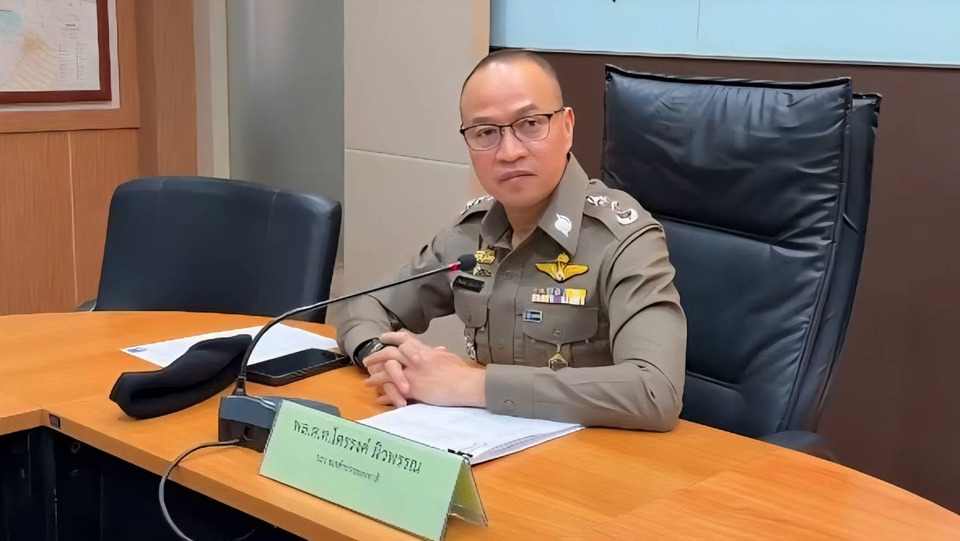 “บิ๊กอรรถ” ลงพื้นที่เร่งคดีเยาวชน 17 แทง ตำรวจตม.ดับ กำชับทำคดีตรงไปตรงมา-ดูแลครอบครัวผู้เสียชีวิต 