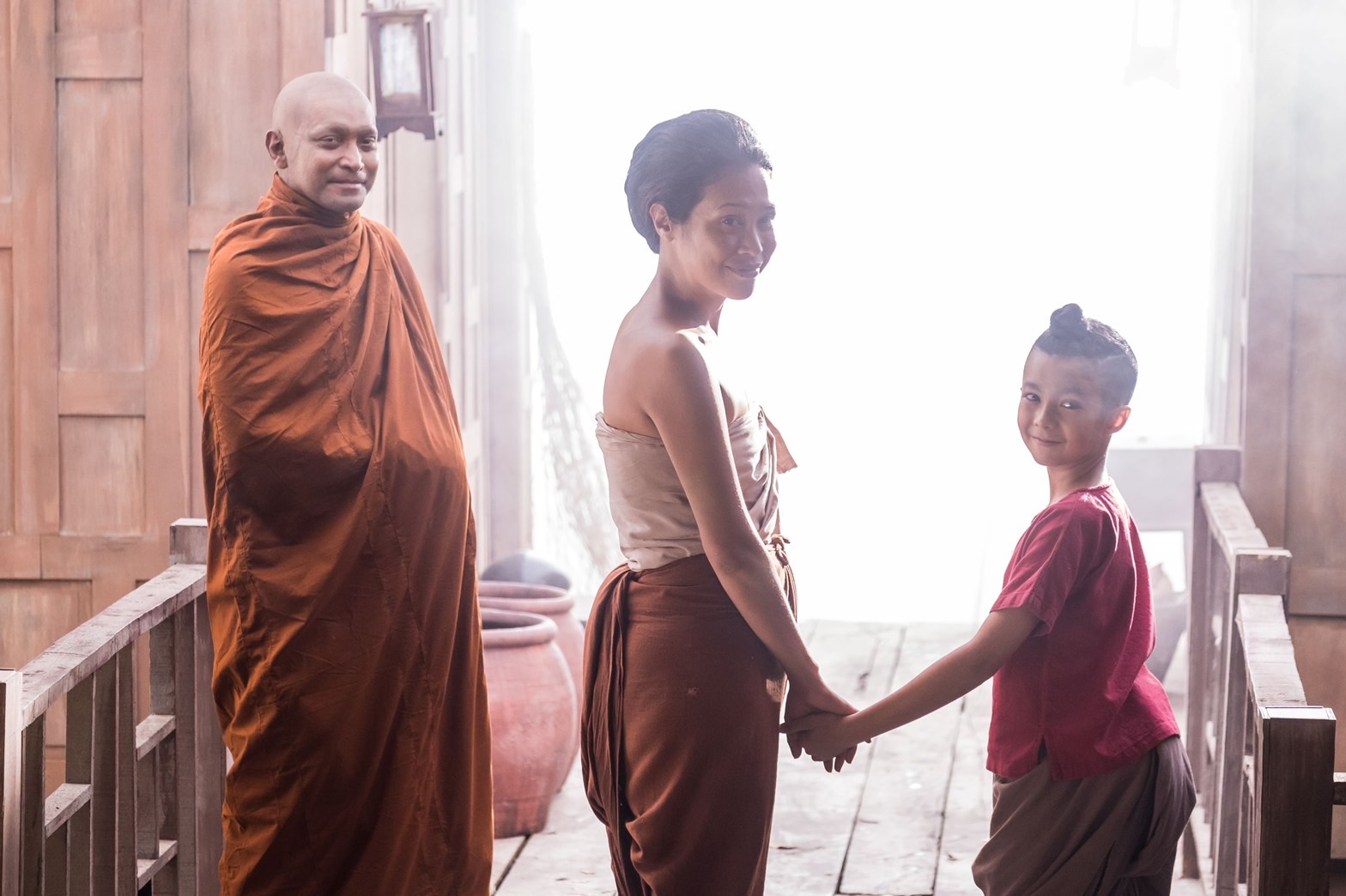 “แดง พระโขนง” ทำเซอร์ไพรส์คอหนัง ดึง “ทราย-เมฆ” ร่วมแสดงสุดอบอุ่น