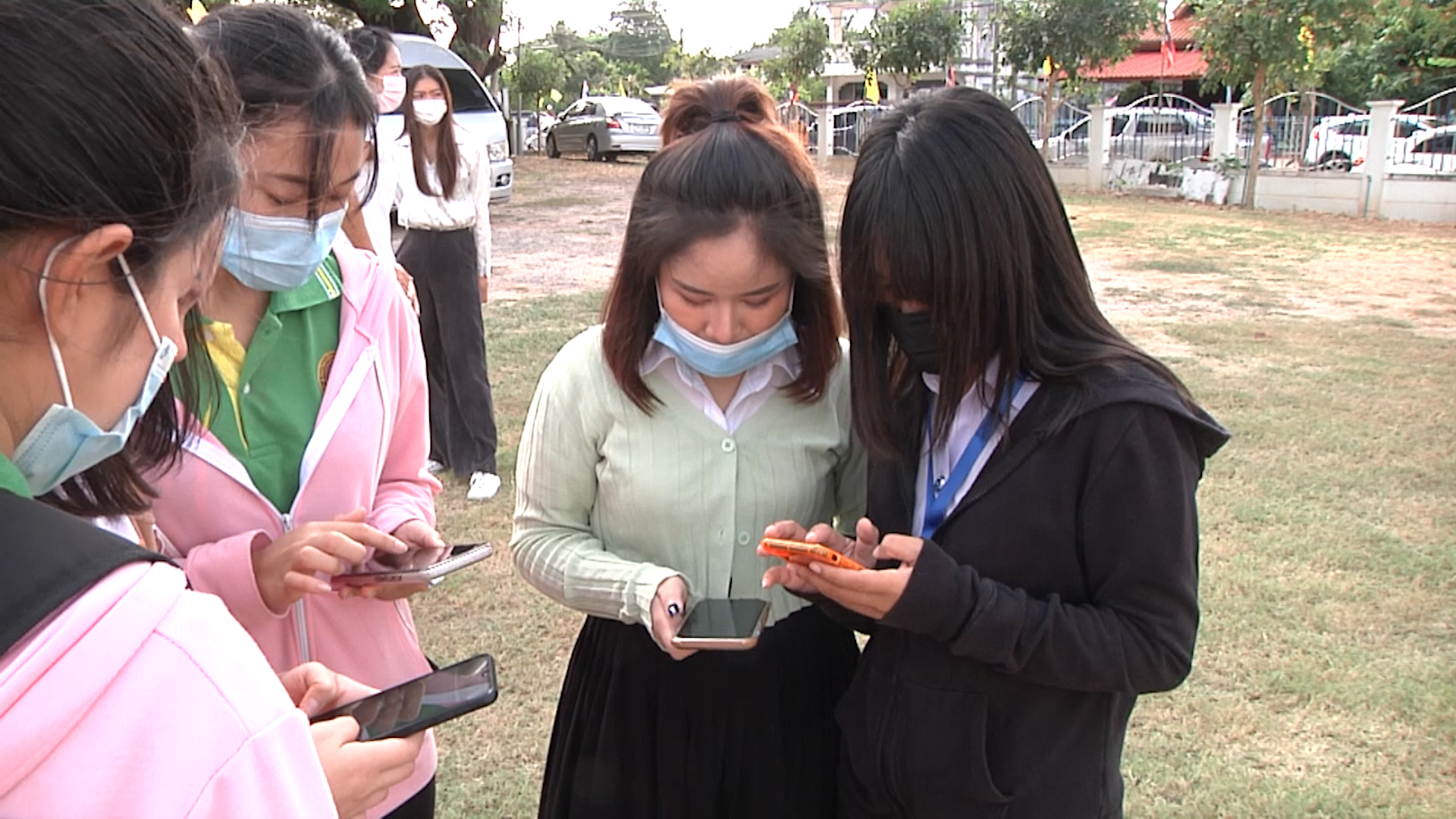 ชาวขอนแก่นลงทะเบียนโครงการคนละครึ่งเฟส2 มีทั้งผิดหวังและสมหวัง 
