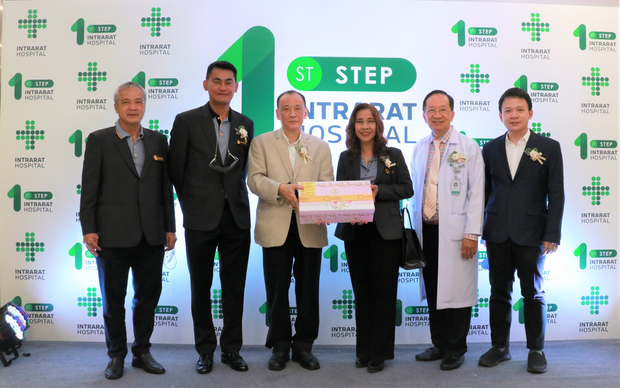 "TPOLY" ร่วมแสดงความยินดี รพ.อินทรารัตน์ ครบรอบ 1 ปี