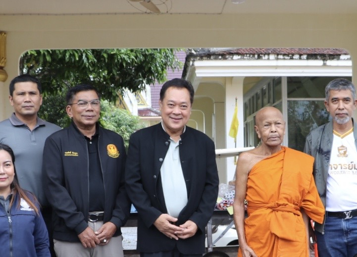 "ทวี สอดส่อง" ลุยชายแดนใต้ ชู คืนความเป็นธรรมชาวบ้าน ย้ำรัฐต้องยอมรับความผิดพลาด ไม่ใช่ผลักให้ประชาชน กลายเป็นผู้บุกรุกที่ดินตัวเอง