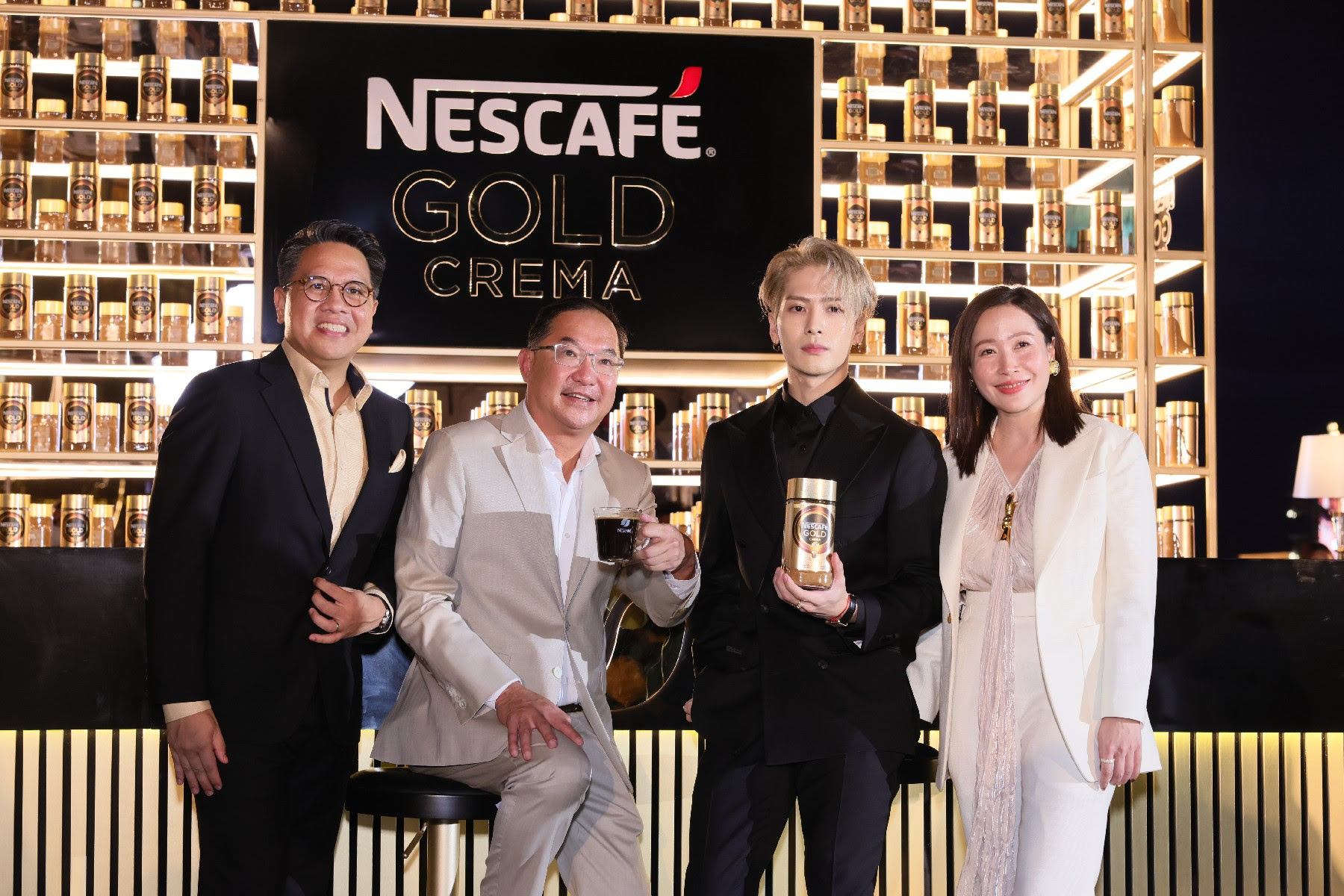 "แจ็คสัน หวัง" ร่วมฉลองปรากฏการณ์กาแฟพรีเมียม "เนสกาแฟ โกลด์ เครมมา"