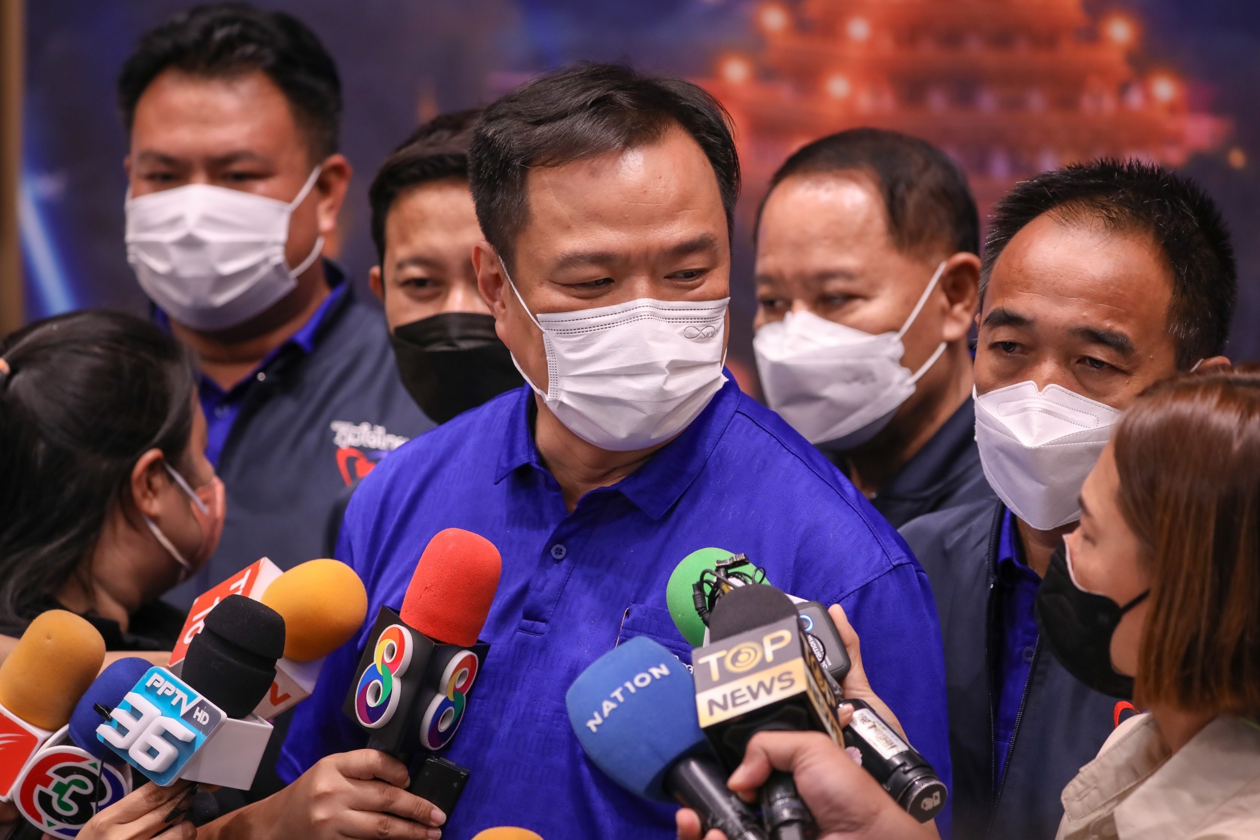 “อนุทิน” มั่นใจ สธ.รับมือโควิดได้ หลังยุบ ศบค. ขอปชช.ยังสวมหน้ากาก เพราะโรคยังไม่หายไป