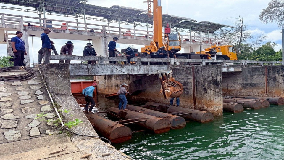 เฝ้าระวังฝนใต้เข้ม! กรมชลฯ สั่งเตรียมเจ้าหน้าที่–เครื่องจักรรับมือฝนหนักถึง 23 พ.ย.นี้