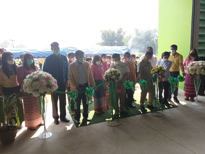 สหกรณ์ผู้ปลูกหอมหัวใหญ่ฝาง   เปิดอาคารตลาดกลางสินค้าเกษตร