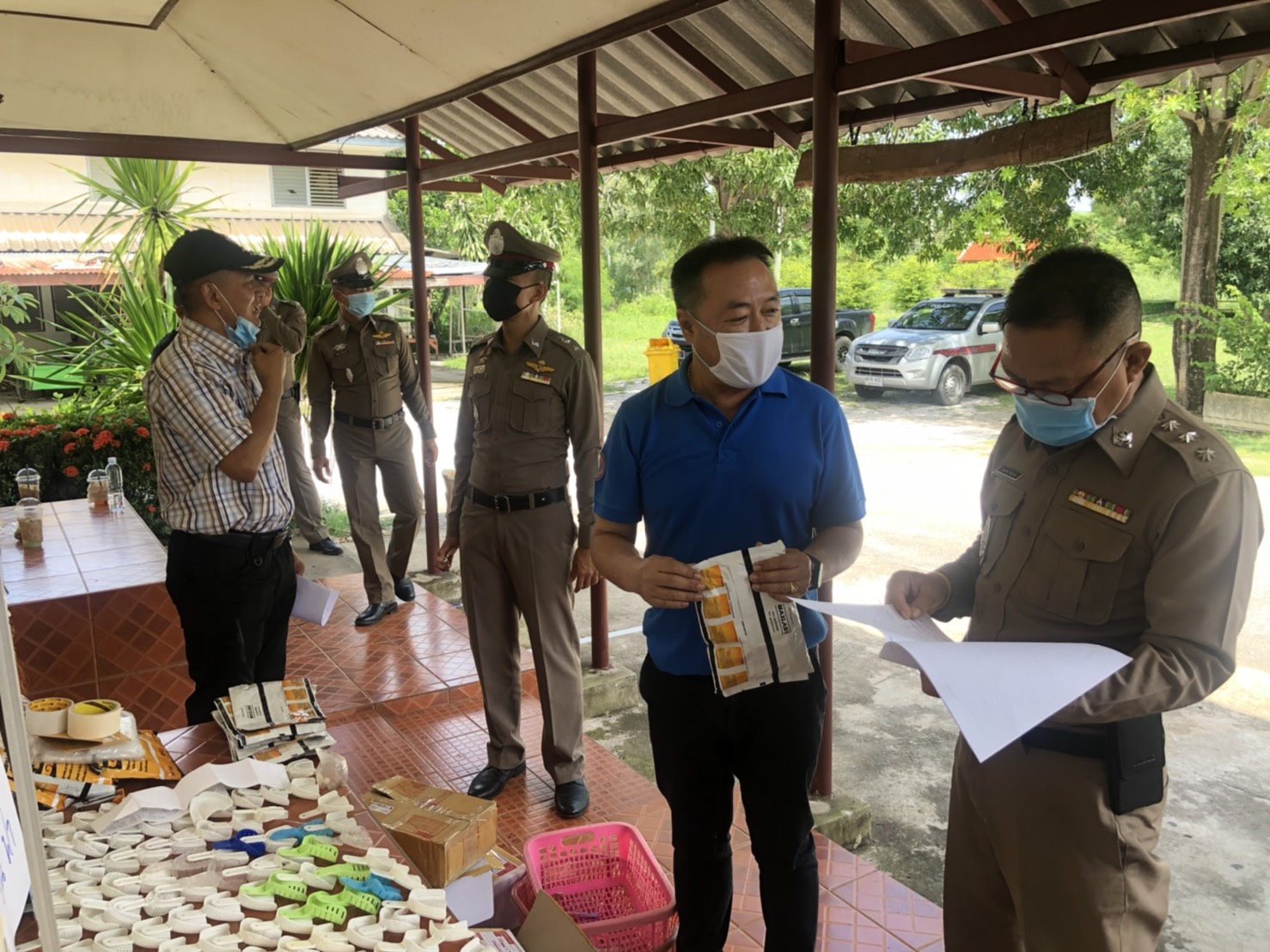 ยึดอุปกรณ์จัดฟันแฟชั่นผิดตามพระราชบัญญัติคุ้มครองผู้บริโภค