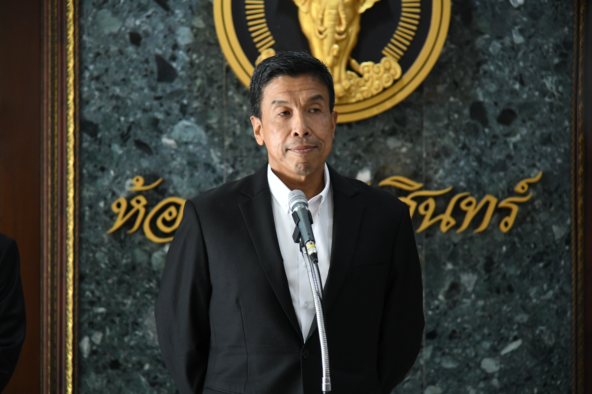 “ชัชชาติ” ยัน ผู้บริหารกทม.ไม่มีเอี่ยวกรณีรับสินบนเขตราชเทวี