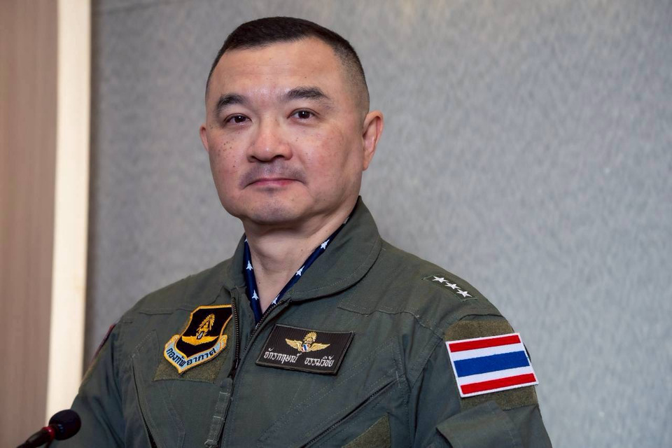 "โฆษกกองทัพอากาศ" ยืนยัน "นักบิน" เสียชีวิต 2 นาย ขอแสดงความเสียใจต่อครอบครัว "ผบ.ทอ." มอบ คกก.สอบสวนหาสาเหตุ
