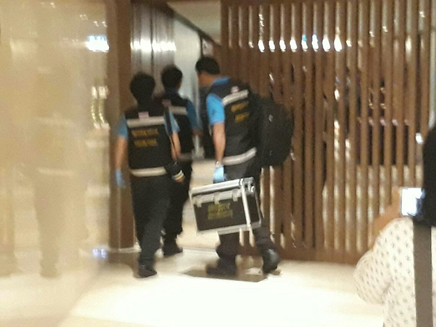 ตร.พร้อม จนท.อีโอดี เข้าค้นห้องจัดเลี้ยงอดีตส.ส. กลาง รร.ดัง อ้างพบวัตถุต้องสงสัย