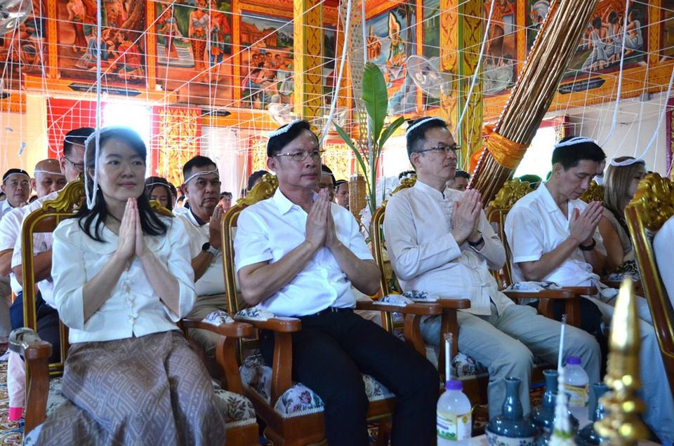 “อธิบดีกรมการขนส่งทางบก” นำคณะทอดกฐินสามัคคี วัดดอนตัน จ.น่าน สมทบทุนบูรณะวัดหลังอุทกภัย ยอดกฐินกว่า 2 ล้าน