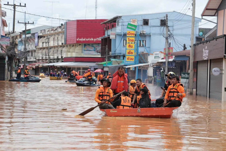 ปภ.เผย “กรมบัญชีกลาง” อนุมัติเพิ่ม 100 ล้าน เยียวยาน้ำท่วมน่าน เร่งช่วยประชาชน