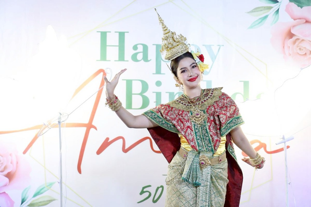 “มะเหมี่ยว-พรชดา” แปลงโฉมเป็น “นางรำ” ซุ่มซ้อมเพื่อความสมจริงในละคร “ผีเสื้อสลับลาย”