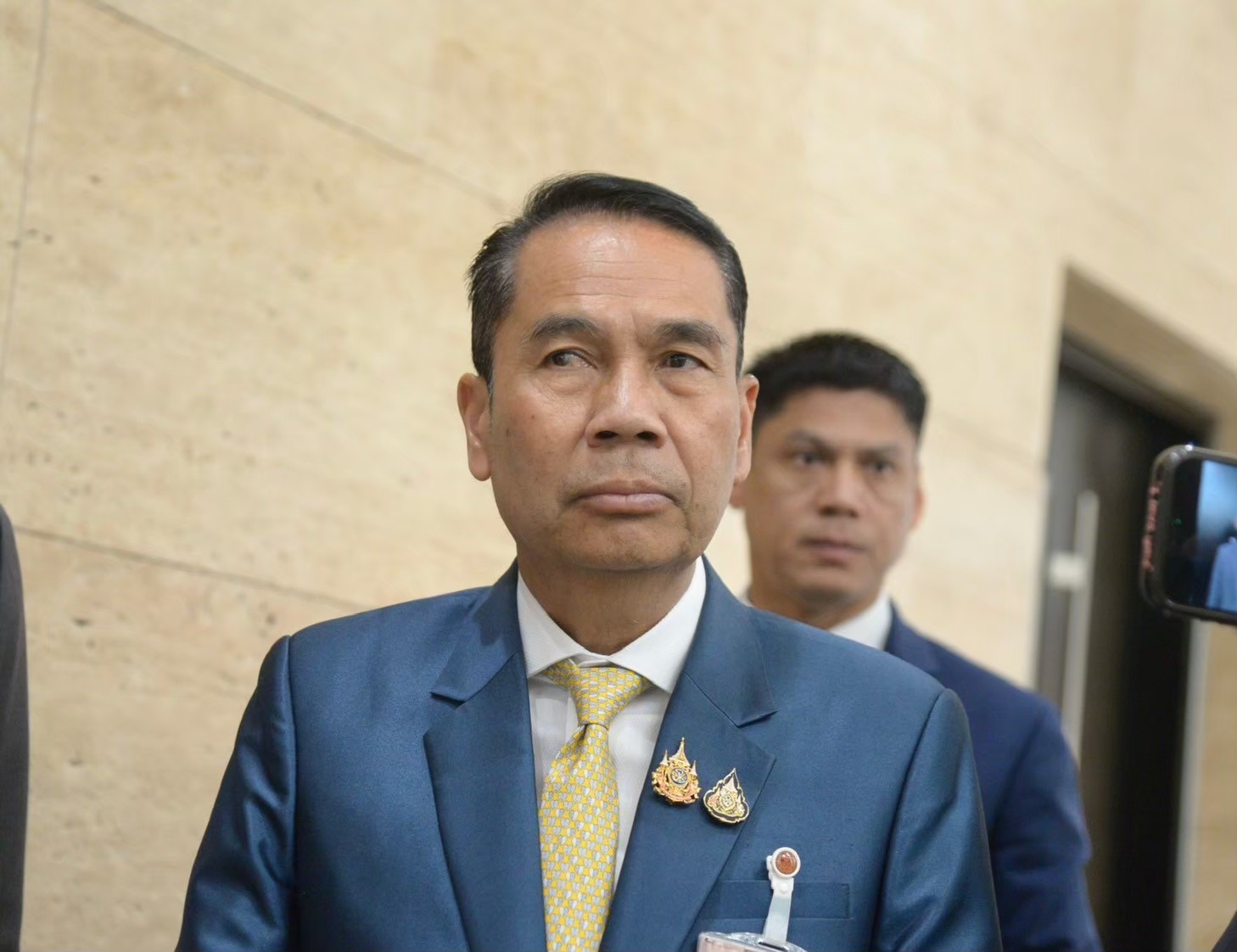“สุทิน” บอก สว.ถ้าสุจริต ไม่ต้องกังวล ชี้ให้กระบวนการยุติธรรมทำงานไป