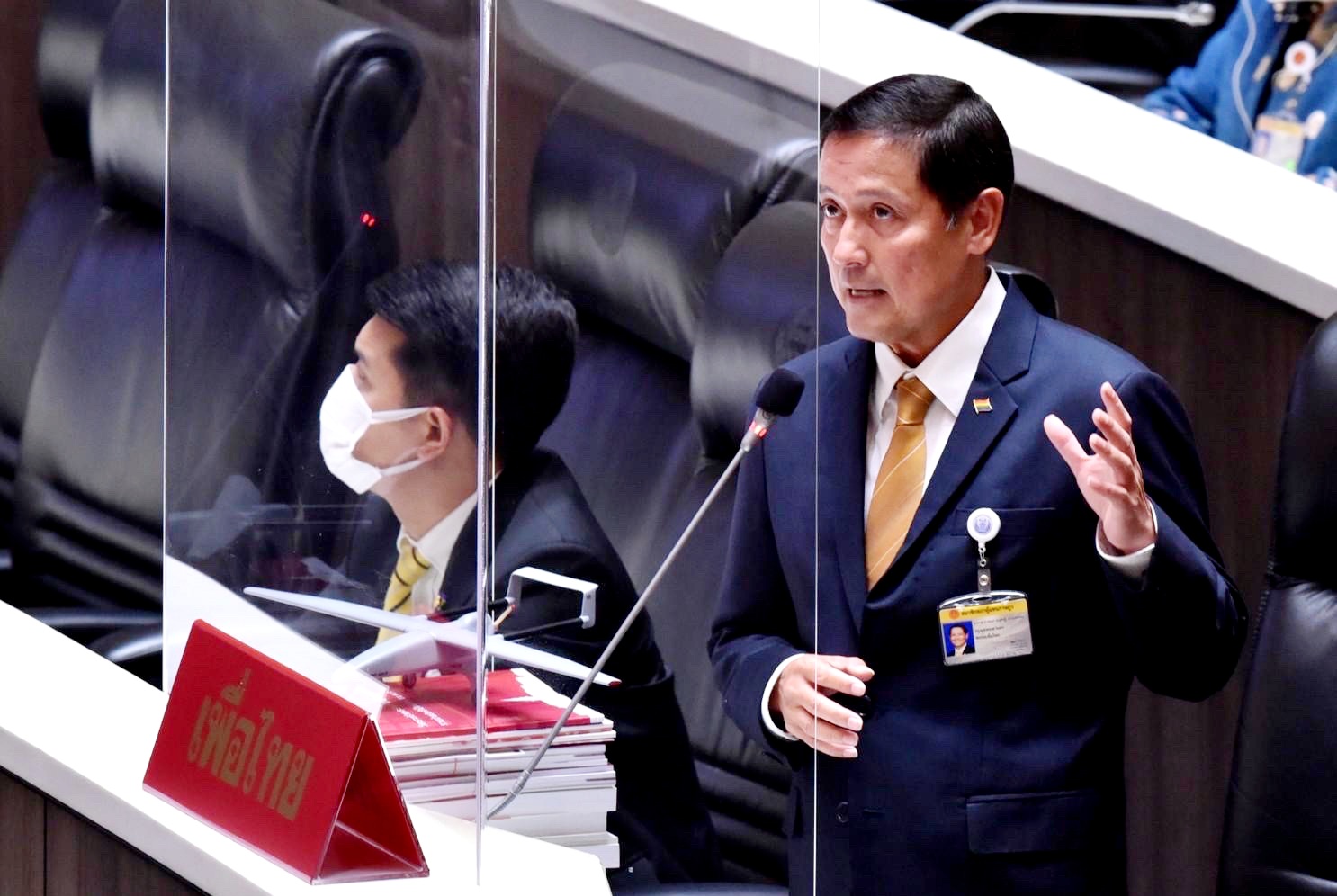 ถกงบฯเดือด!! "เพื่อไทย" จัดชุดใหญ่ "อนุดิษฐ์" ซัด "กลาโหม" จัดงบฯสุดบ้ง สั่งซื้อเครื่องบินมีเครื่องไม่มีอาวุธ 