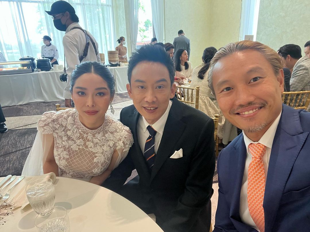 'กึ้ง เฉลิมชัย' โพสต์ยินดี 'โอ๊ค พานทองแท้' เพื่อนรักเป็นฝั่งเป็นฝา