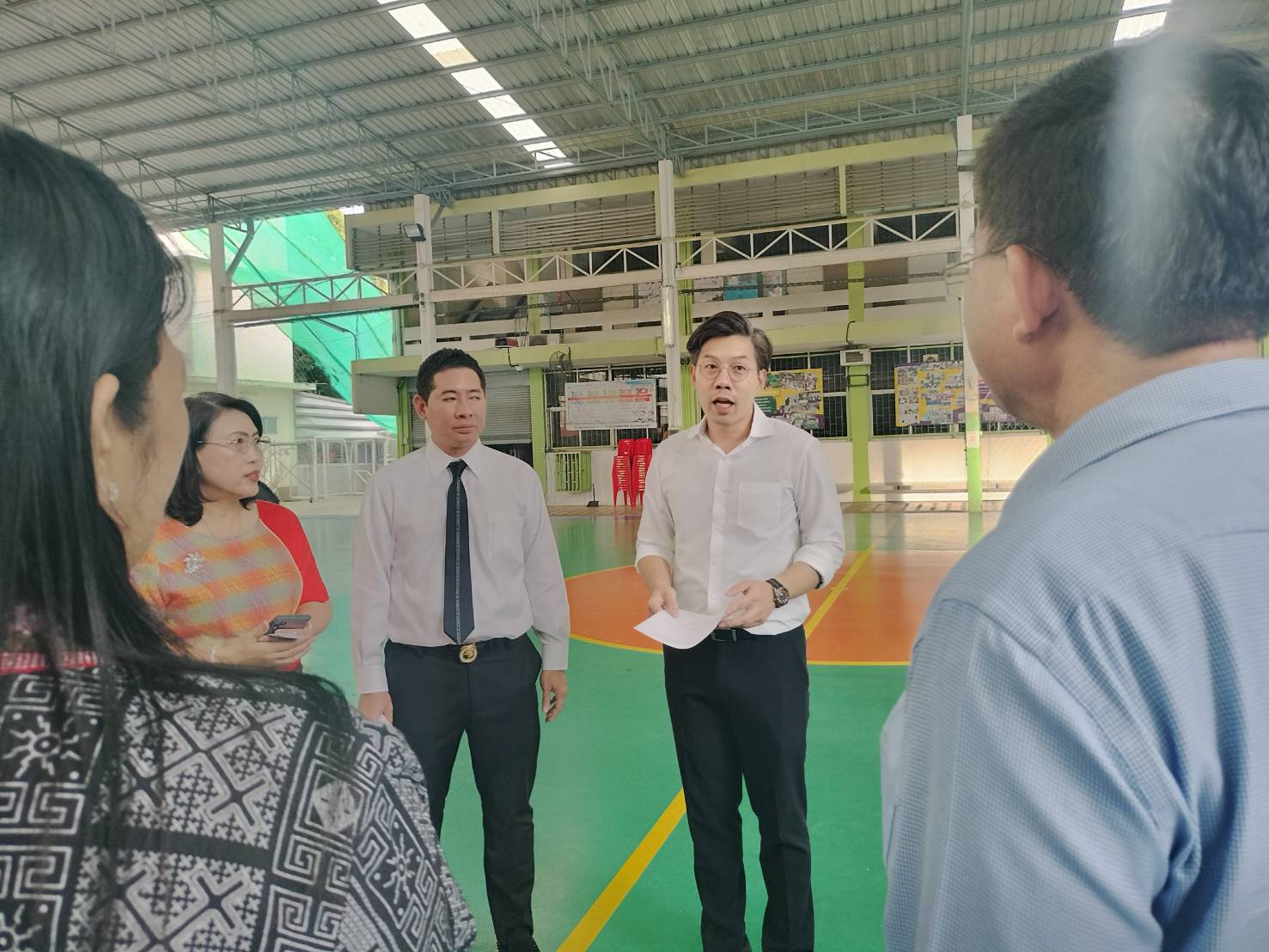 โฆษก กทม.รายงานความคืบหน้านักเรียน ร.ร.ไทยนิยมสงเคราะห์ อาหารเป็นพิษ คาดจากก๋วยจั๊บมื้อเช้า