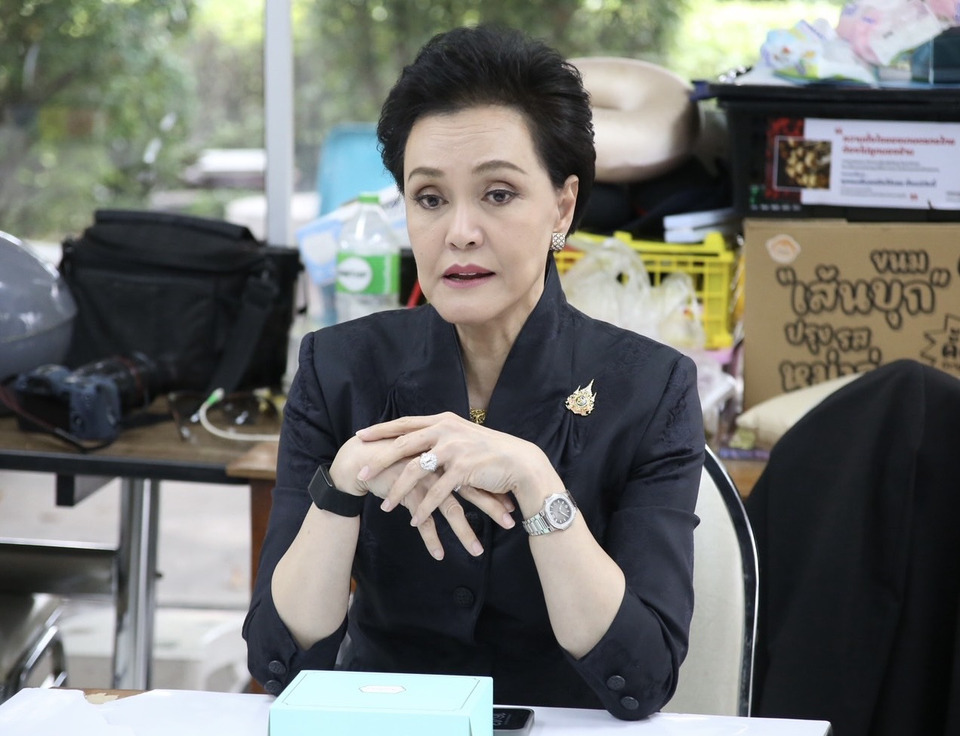 "ศุภจี" ไม่กังวล "ศาลรธน." รับคำร้อง "พรก.กู้เงิน" รัฐบาลพยุงเศรษฐกิจโตต่อเนื่อง "พาณิชย์" เตรียมแจกคูปองลดค่าครองชีพ 100 บาท 4 มิ.ย.นี้