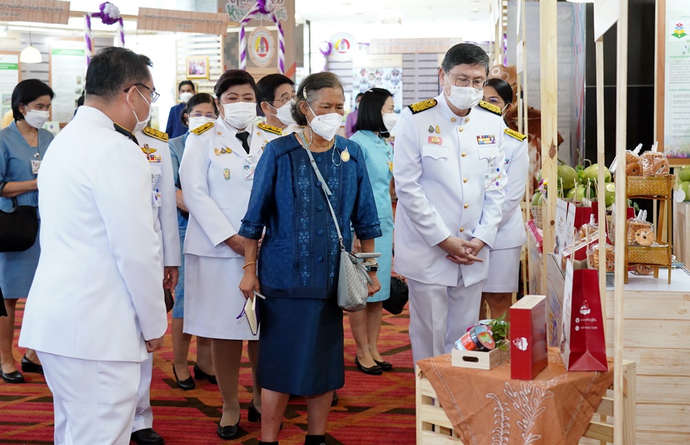 กรมสมเด็จพระเทพฯ ทรงเปิดงานมหกรรมงานวิจัยแห่งชาติ ประจำปี 2566 และพระราชทานรางวัลเชิดชูเกียรตินักวิจัยไทย