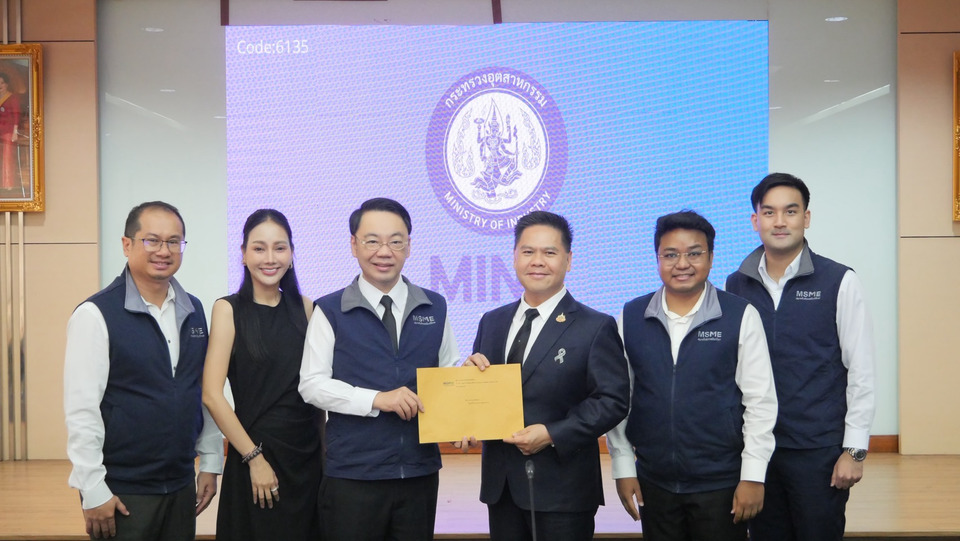 สมาพันธ์ SME ไทย เสนอกระทรวงอุตฯ เร่ง 5 มาตรการ สร้างแต้มต่อคนตัวเล็ก ขับเคลื่อนเศรษฐกิจฐานรากไทย