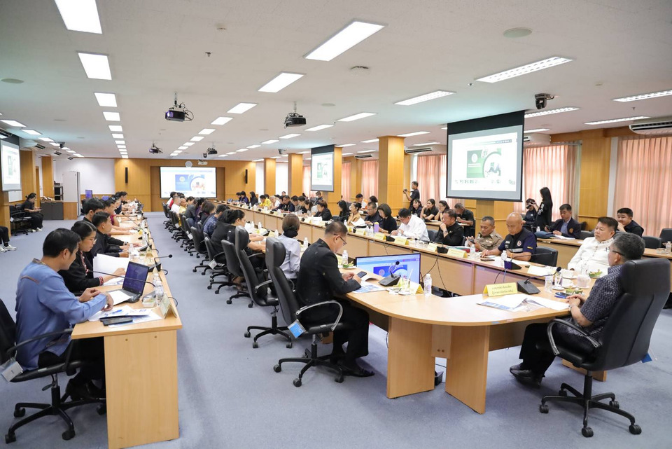 กาฬสินธุ์ประชุมมาตรการรับมือวิกฤตพลังงาน พร้อมส่งรถโมบาย ‘ไทยช่วยไทย’ ลดค่าครองชีพเพื่อประชาชน