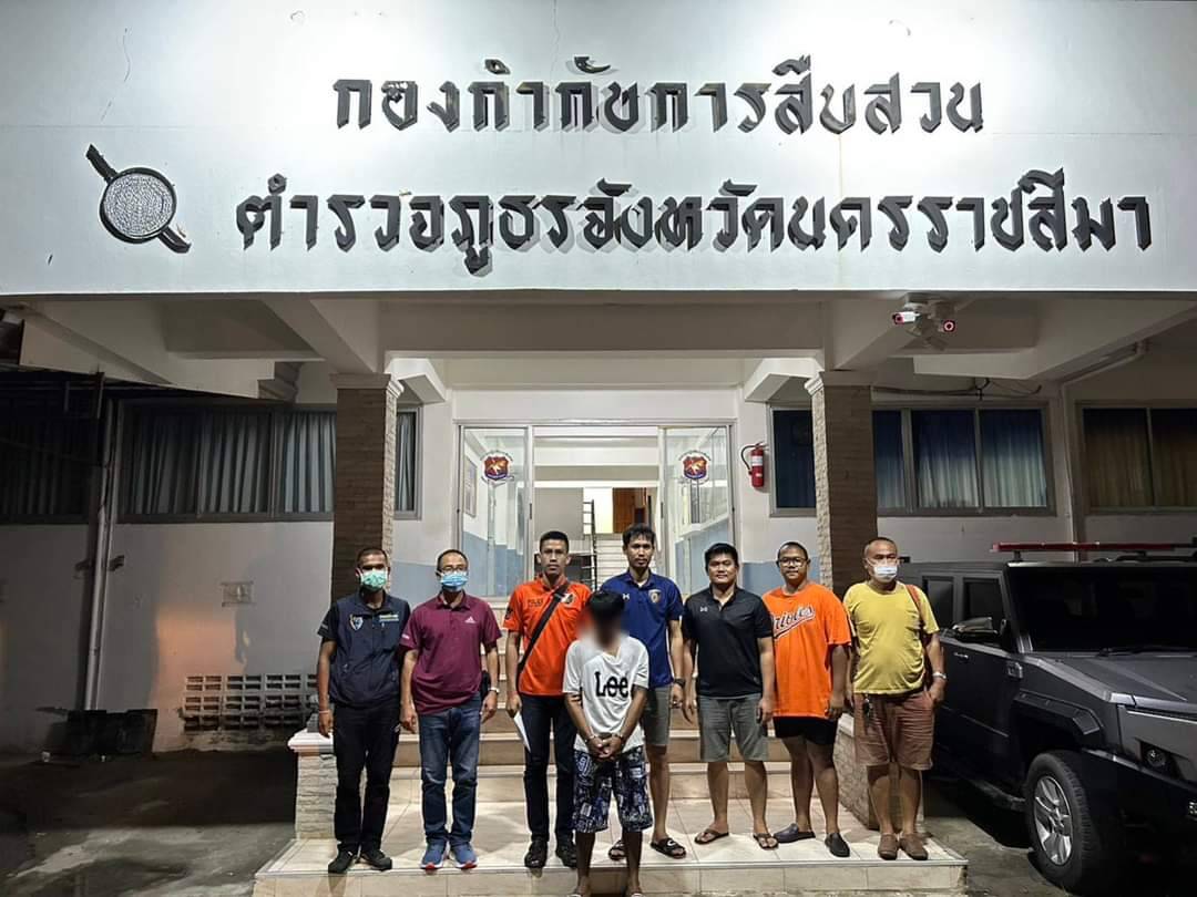 ตำรวจโคราชเจ๋งแกะรอยตามรวบคนร้ายหนีคดี 11 ปีก่อเหตุยิงแม่ยายดับ 