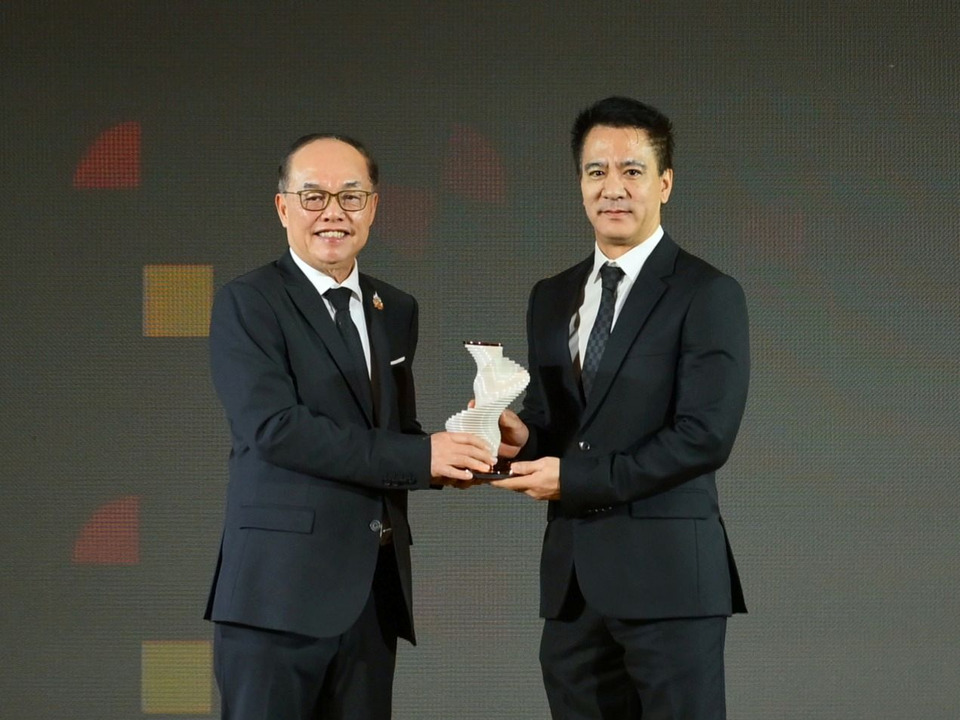 Mc Group รับรางวัล Commended Sustainability Awards เวที SET Awards 2025 ตอกย้ำความมุ่งมั่นสู่การเติบโตยั่งยืน