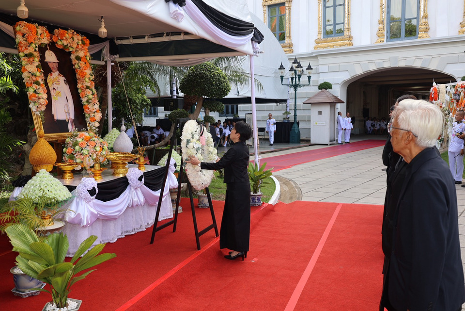 มูลนิธิหัวใจบริสุทธิ์ น้อมถวายสักการะพระศพและวางพวงมาลาเบื้องหน้าพระรูป สมเด็จพระเจ้าลูกเธอ เจ้าฟ้าพัชรกิติยาภาฯ