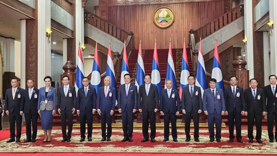 “อนุทิน–พิพัฒน์” กระชับสัมพันธ์ไทย–ลาว รอบด้าน ผลักดันเชื่อมโยงคมนาคม พลังงาน และเศรษฐกิจภูมิภาคให้เติบโตอย่างยั่งยืน