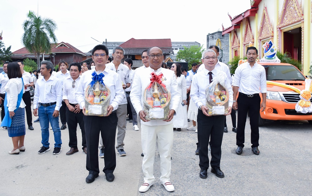 สำนักงานชลประทานที่ 15 จัดกิจกรรมถวายเทียนพรรษา ในพื้นที่อำเภอปากพนัง