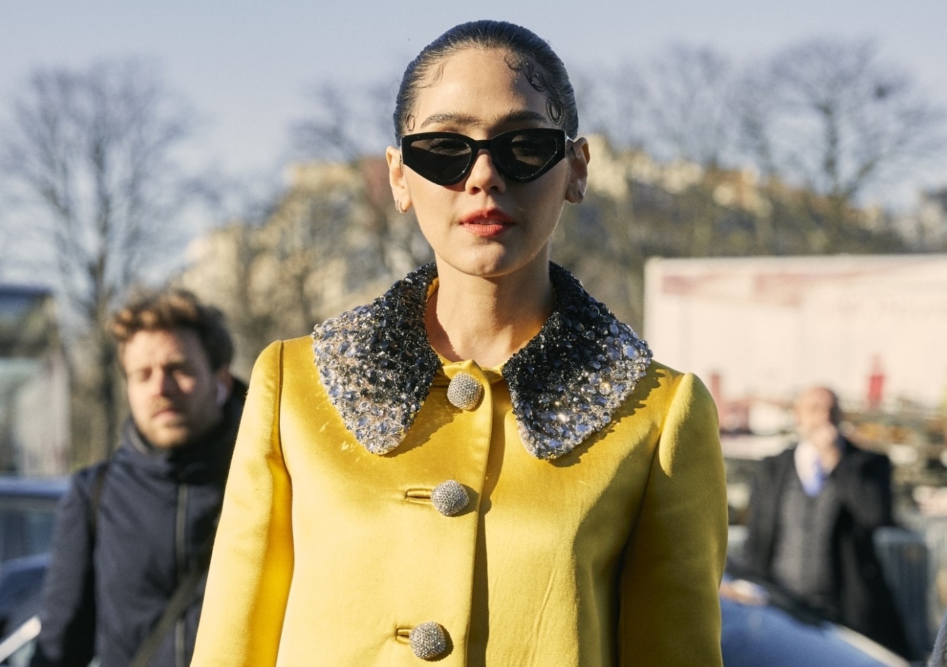 โอกูตูร์ขั้นสุด! “ชมพู่ อารยา” ชมแฟชั่นโชว์แบรนด์ดัง Georges Hobeika