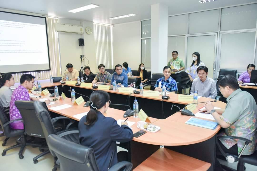 สสจ.กาญจนบุรี  ประชุมขับเคลื่อนตามประเด็นด้านการพัฒนาและแก้ไขปัญหาเพื่อการพัฒนาจังหวัดสร้างศูนย์ Health Care Club