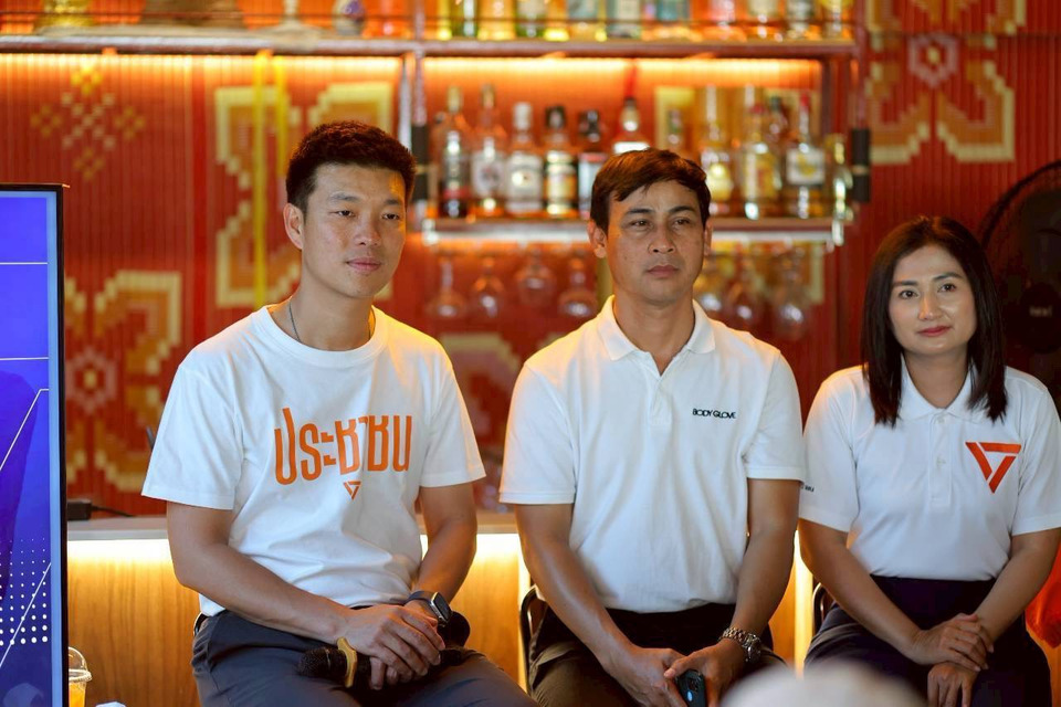 "ณัฐพงษ์–ทวิวงศ์" เดินหน้าแก้ปัญหาน้ำท่วมให้ชาวอยุธยา  เร่งผลักดันศูนย์อพยพมาตรฐาน–คลองระบายน้ำสู่ทะเล 
