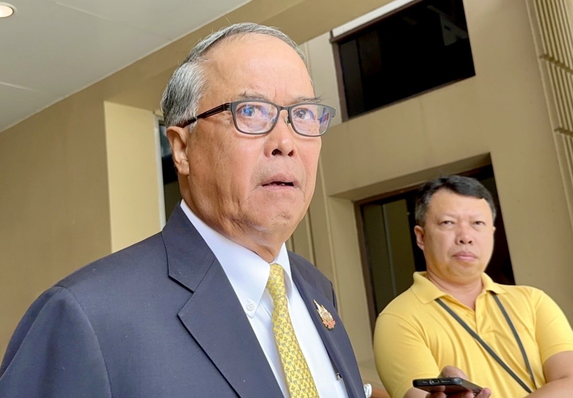 "ชูศักดิ์" เผยทุก "พรรคร่วมรบ." เป็นเจ้าภาพยื่นแก้รธน.รายมาตรา ปม "จริยธรรม-ซื่อสัตย์สุจริต" ให้รัดกุม ป้องกันตีความกว้าง 