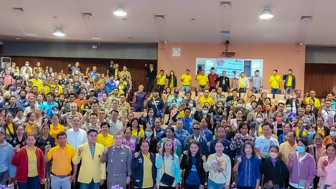 ปศุสัตว์บุรีรัมย์ ติวเข้ม เกษตรกร เครือข่ายผู้เลี้ยงโคเนื้อ ยกระดับคุณภาพการผลิต-การตลาดของโคเนื้อและเนื้อโค