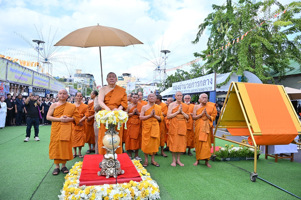 นครปฐมเปิดงานนมัสการองค์พระปฐมเจดีย์ 9 วัน 9 คืน สืบสานประเพณีศรัทธาโบราณ