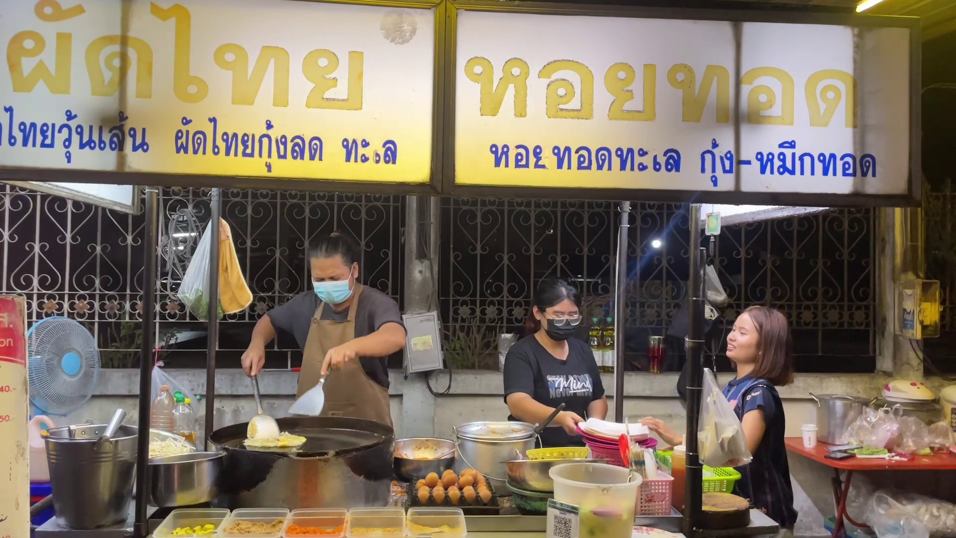 นศ.สาวปี 2 บุรีรัมย์พัฒนาตัวเองจากเด็กเสิร์ฟมาเป็นกุ๊กสร้างรายได้ส่งตัวเองเรียน