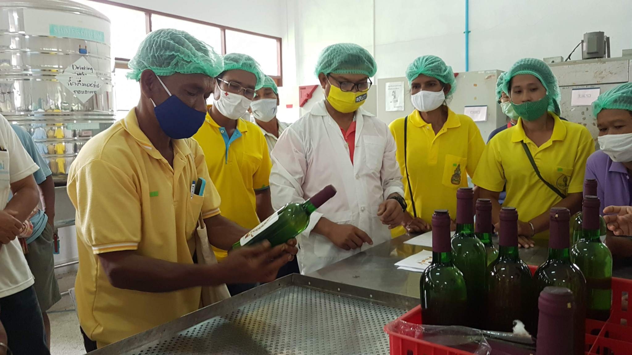 “มทร.ศรีวิชัย” อบรมเกษตรกรฉวางแปรรูปผลิตภัณฑ์มังคุด