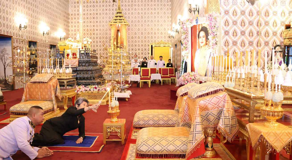 ม.จ.ศรีสว่างวงศ์ ทรงเป็นประธานในการบำเพ็ญพระราชกุศลถวายพระบรมศพ "พระพันปีหลวง"